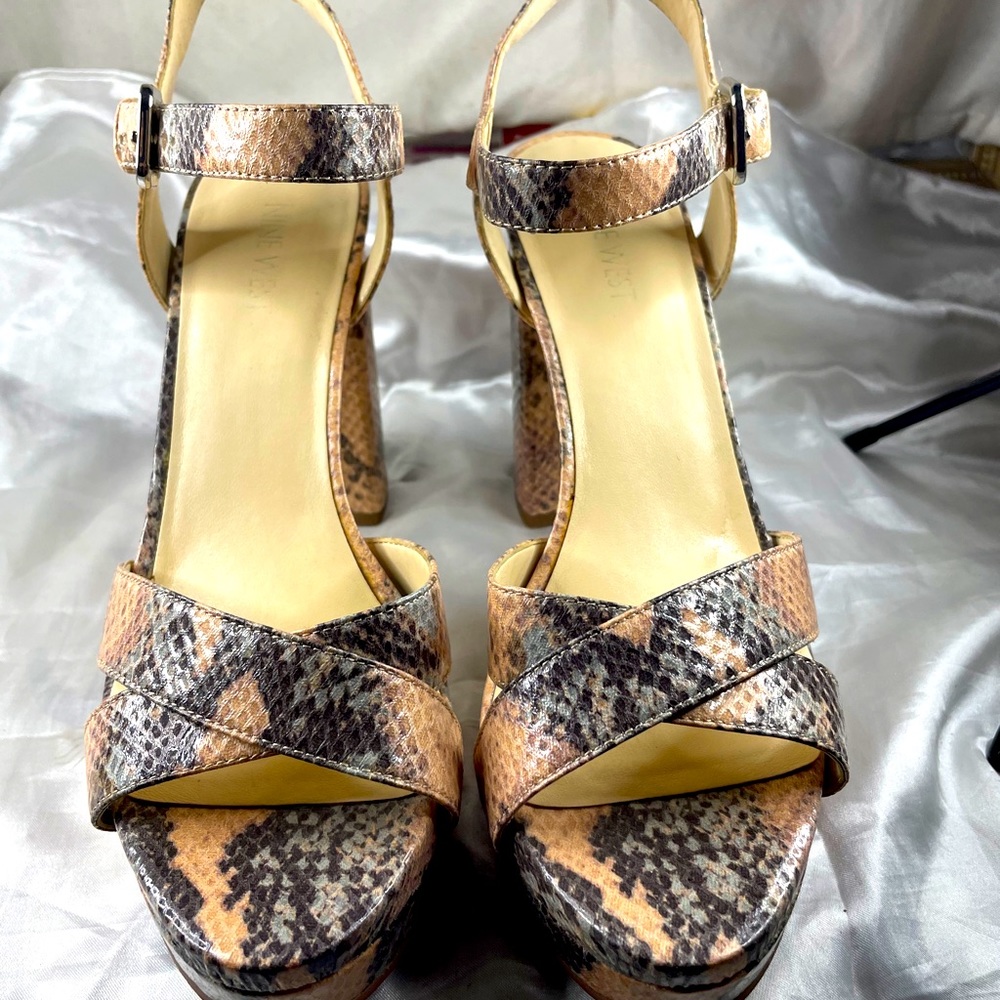 Nine West Snake skin open toe chunky heel.